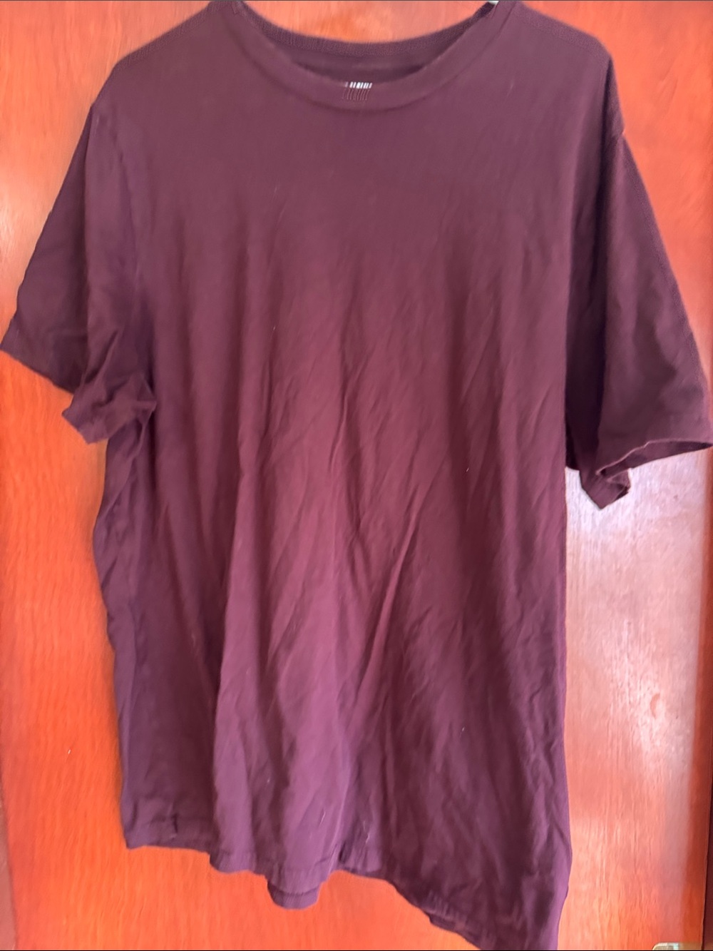 Old Navy Men's Short-Sleeve Crewneck Tee - Burgundy